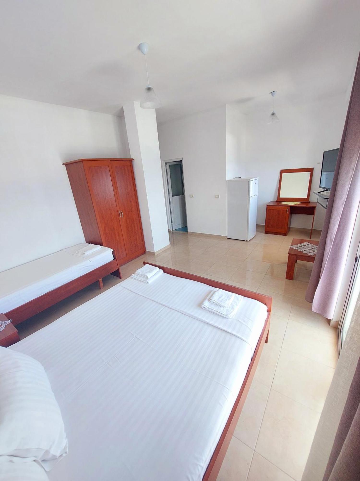 Makla Apartment Sarande Phòng bức ảnh